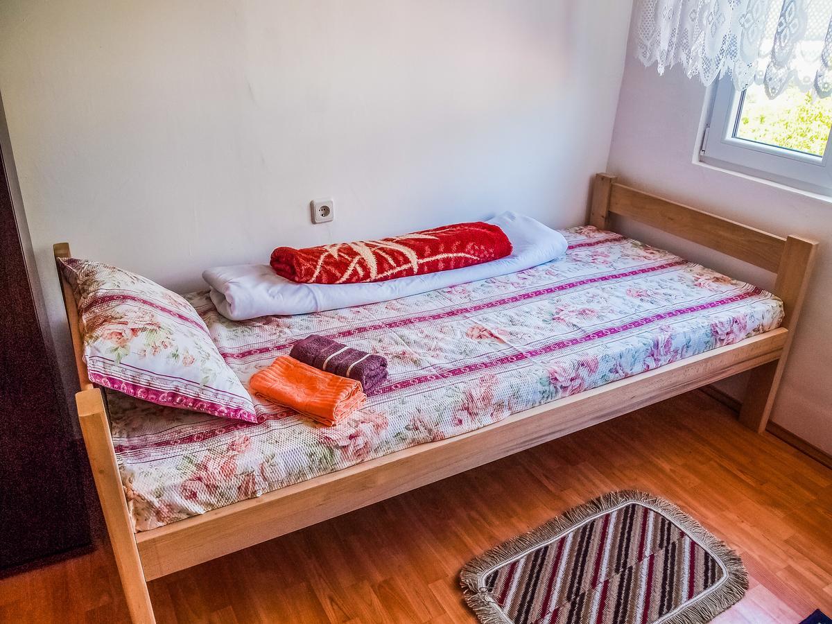 Guesthouse Mirkovic Плужине Экстерьер фото