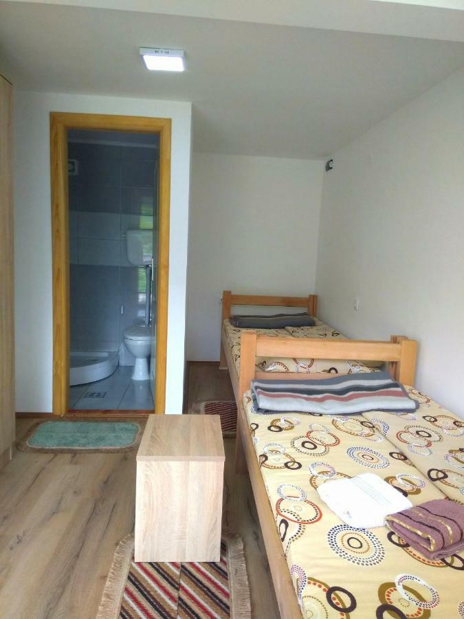 Guesthouse Mirkovic Плужине Экстерьер фото